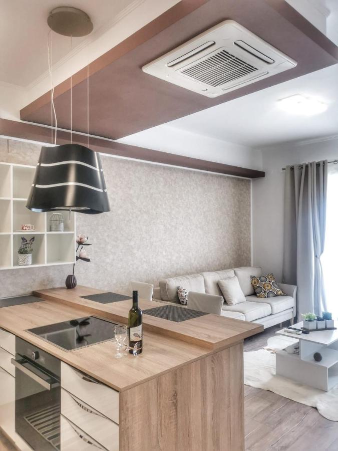 Studio Apartment "Brigita",Parking With Gate Rijeka Exterior photo